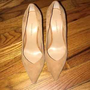 Banana Republic Pumps